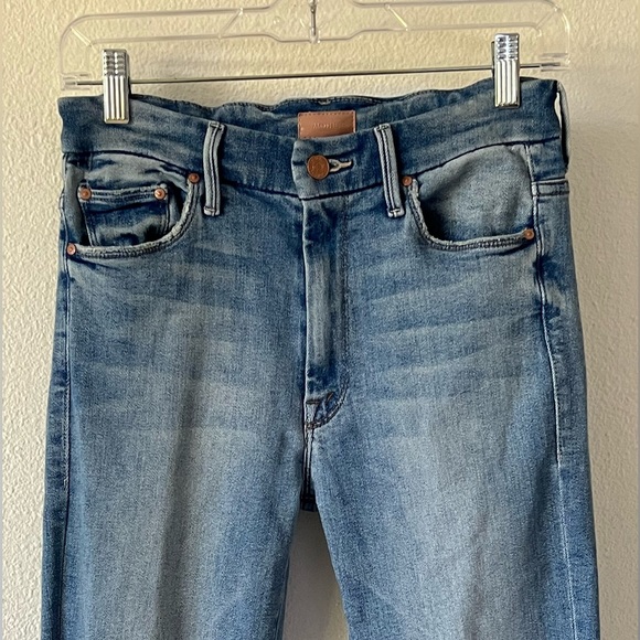 MOTHER High Waisted Looker Ankle FrayWomen's  Blue Jeans Au Revoir Size 27 - Picture 6 of 13
